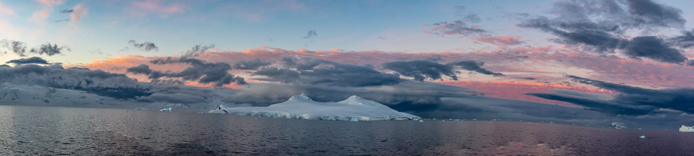 Panoramic Sunset on the Drake Passage 8908