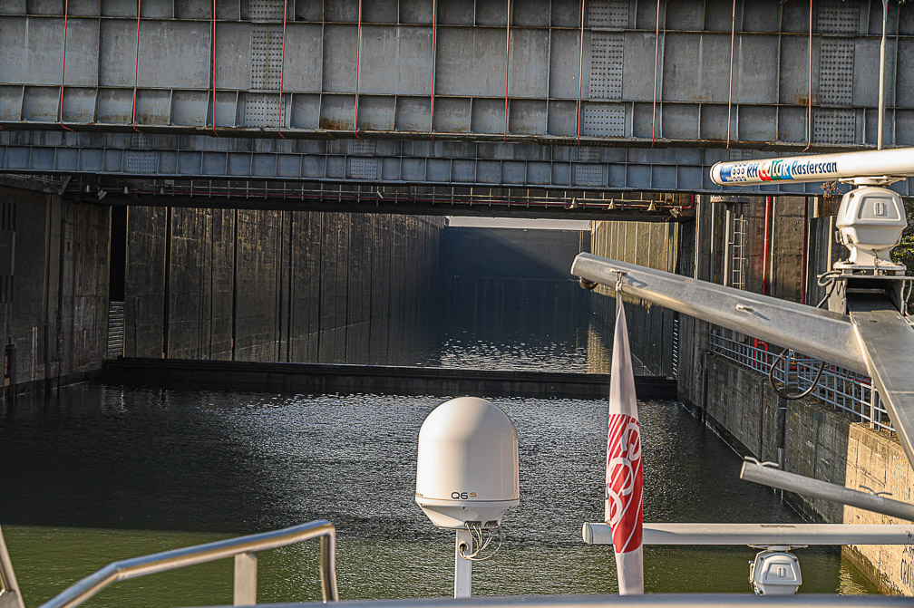 Hope we fit through the Gates 1426