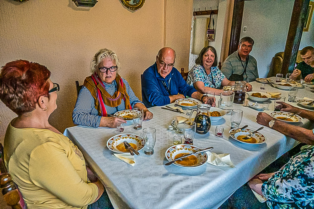 Home Hosted by Nana 2470